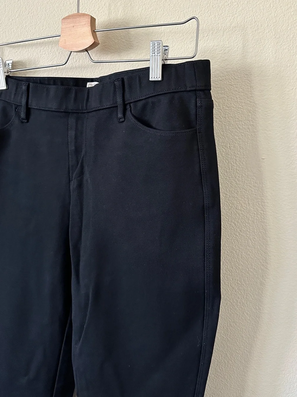 J. Crew Black Ponte Ankle Pants Size 8